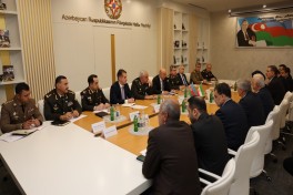 Kəmaləddin Heydərov İranın daxili işlər naziri ilə görüşüb