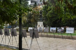 Sarayevoda mina qurbanlarına həsr olunmuş növbəti ekspozisiya keçirilib