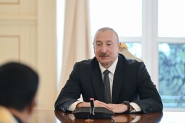 Prezident İlham Əliyevin Laos Prezidenti ilə geniş tərkibdə görüşü olub - FOTO 