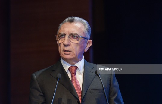 Bakı Şəhər İcra Hakimiyyətinin başçısı Eldar Əzizov