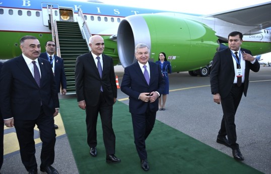 Şavkat Mirziyoyev Bakıya gəlib - YENİLƏNİB 