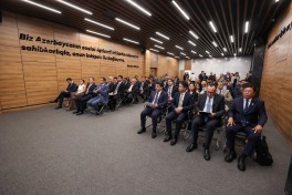Bakıda Azərbaycan-Laos investisiya və biznes forumu keçirilib - FOTO  - YENİLƏNİB 