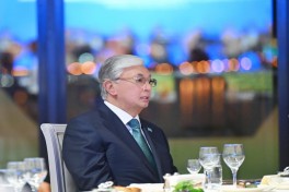 Prezident İlham Əliyevin adından AQEM-in 7-ci Zirvə Görüşünün iştirakçılarının şərəfinə şam yeməyi verilib
