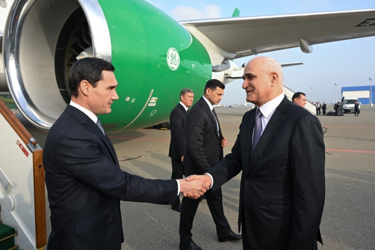 President of Turkmenistan arrives in Azerbaijan