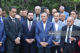 Xalq artisti Ramiz Quliyevin qəbirüstü abidəsinin açılışı olub - FOTO 