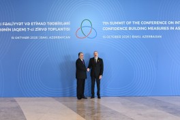 Prezident İlham Əliyev AQEM-in 7-ci Zirvə Toplantısında çıxış edir - YENİLƏNİB-1 