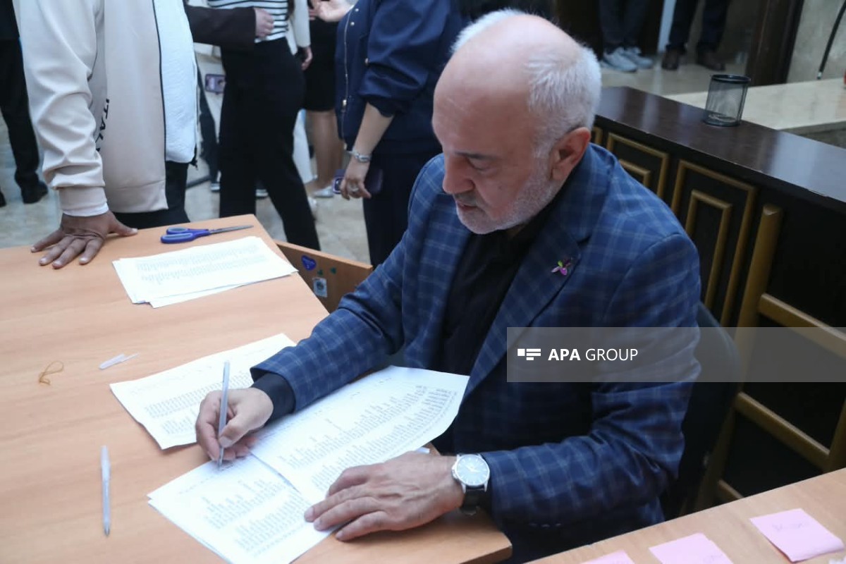 Azərbaycan jurnalistlərinin IX qurultayı keçirilir - FOTO