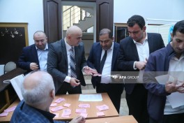 Azərbaycan jurnalistlərinin IX qurultayı keçirilir - FOTO 