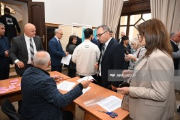 Azərbaycan jurnalistlərinin IX qurultayı keçirilir - FOTO 