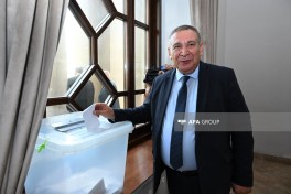 Azərbaycan jurnalistlərinin IX qurultayı keçirilir - FOTO 