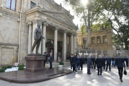 Azərbaycan jurnalistlərinin IX qurultayı keçirilir - FOTO 