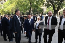 Azərbaycan jurnalistlərinin IX qurultayı keçirilir - FOTO 