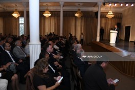 Azərbaycan jurnalistlərinin IX qurultayı keçirilir - FOTO 