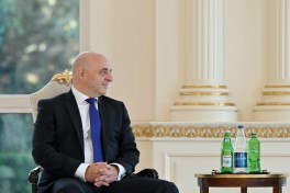 Prezident İlham Əliyev Gürcüstanın yeni səfirini qəbul edib