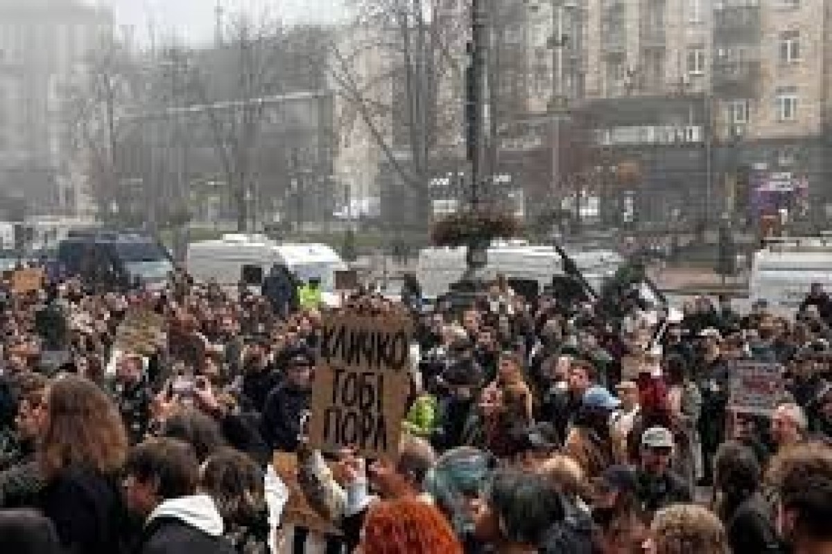 В Киеве проходит акция с требованием отставки Кличко