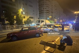 Bakıda 4 avtomobilin iştirakı ilə zəncirvari qəza baş verib, xəsarət alanlar var - FOTO  - YENİLƏNİB 