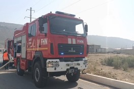 FHN: Lökbatanda anbarda yanğın olub - FOTOLENT  - VİDEO  - YENİLƏNİB 