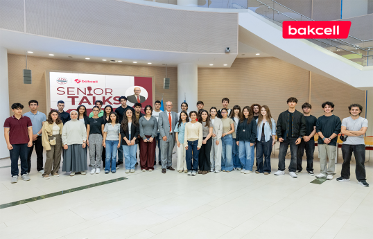 Bakcell-in baş icraçı direktoru ADA Universitetinin tələbələri ilə görüşüb