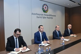 Ceyhun Bayramov Yaponiya səfirini diplomatik fəaliyyətinin başa çatması ilə əlaqədar qəbul edib