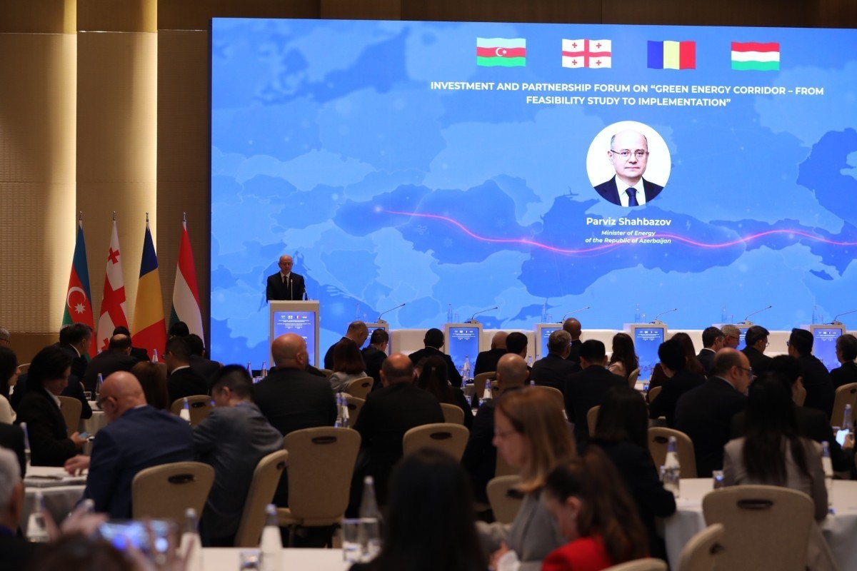Baku hosts first international forum dedicated to Green Energy Corridor