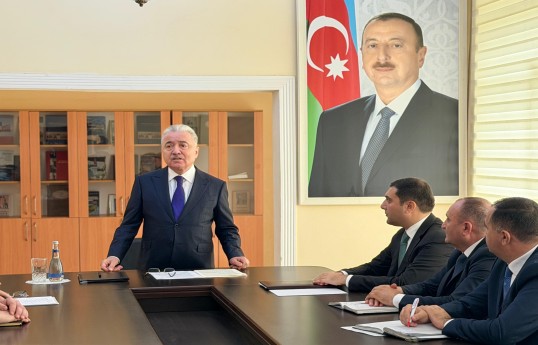 Yardımlı Rayon İcra Hakimiyyətinin yeni başçısı kollektivə təqdim edilib