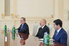 Azərbaycan Prezidenti İlham Əliyev Hindistanın xarici işlər nazirini qəbul edib