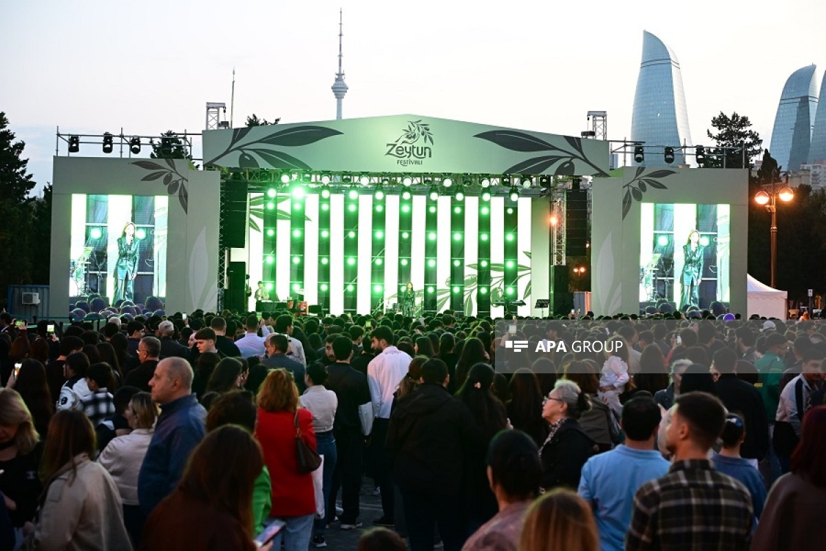 Zeytun Festivalında estrada ulduzlarının konserti olub