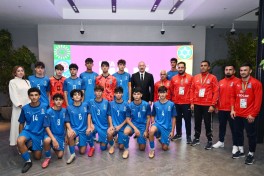 Prezident İlham Əliyev FIFA U-15 dünya çempionatının və festivalının açılış mərasimini izləyib - YENİLƏNİB 