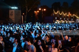 Zeytun Festivalında estrada ulduzlarının konserti olub