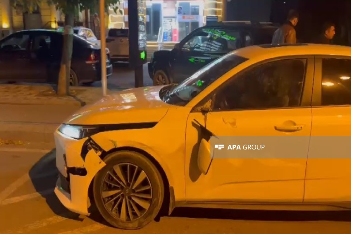 Bakıda avtomobil piyadanı vurub