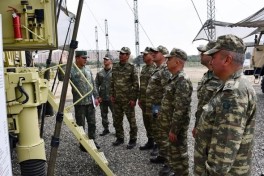 Azərbaycan Ordusunda ehtiyatdan çağırılan hərbi vəzifəlilərin təlim toplanışları başa çatıb