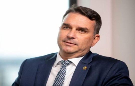 Braziliyalı senator Flaviu Bolsonaro