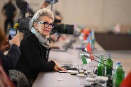 Bakı Forumunda süni intellekt dövründə mədəniyyətlərarası dialoqun gücləndirilməsi müzakirə olunub - FOTO 
