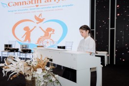 Leyla Əliyeva və Arzu Əliyeva “Cənnətin ariyası” layihəsi çərçivəsində konsertdə iştirak ediblər