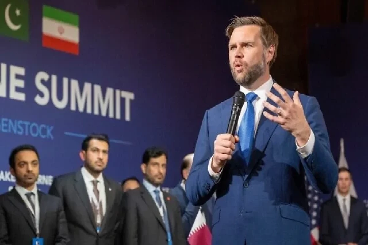 вице-президент США Джеймс Дэвид Вэнс