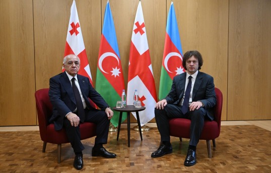 Azərbaycanın Baş naziri Əli Əsədov və Gürcüstanın Baş naziri İrakli Kobaxidze