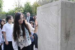 ADA Məktəbində xeyriyyə məqsədli ənənəvi Payız festivalı – “Məhsul bayramı” təşkil edilib