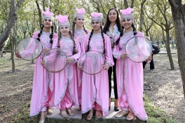 ADA Məktəbində xeyriyyə məqsədli ənənəvi Payız festivalı – “Məhsul bayramı” təşkil edilib