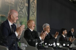 Prezident İlham Əliyev “FIFA U-15 World Cup and Festival”ın final matçını izləyib, mükafatlandırma mərasimində iştirak edib