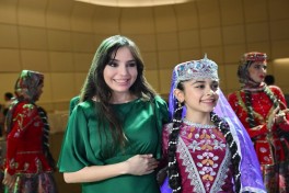 Heydər Əliyev Mərkəzində “Art Weekend”in rəsmi açılışı olub