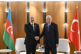 Prezident İlham Əliyevin Bişkekdə Rəcəb Tayyib Ərdoğanla görüşü olub - YENİLƏNİB 