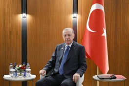 Prezident İlham Əliyevin Bişkekdə Rəcəb Tayyib Ərdoğanla görüşü olub - YENİLƏNİB 