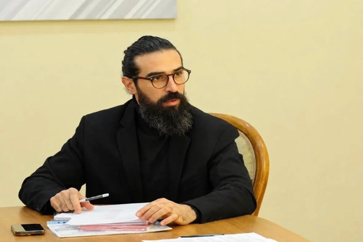 Əməkdar artist Bəhruz Vaqifoğlu