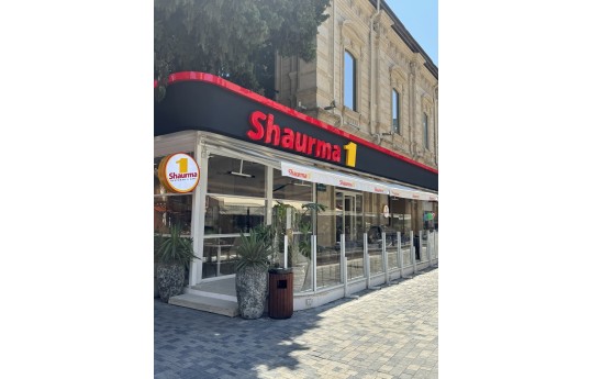 Azərbaycanın milli fast-food brendi bir ayda 3 filial açıb - 31 filialla xidmət göstərir - FOTO 