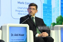 4-cü Beynəlxalq Minatəmizləmə Konfransı çərçivəsində panel müzakirə olub - FOTO 