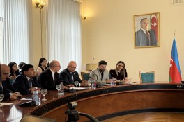 Azərbaycanın “orta güc” statusu və Mərkəzi Asiyada yeni geosiyasi imkanlar müzakirə edilib - FOTO 