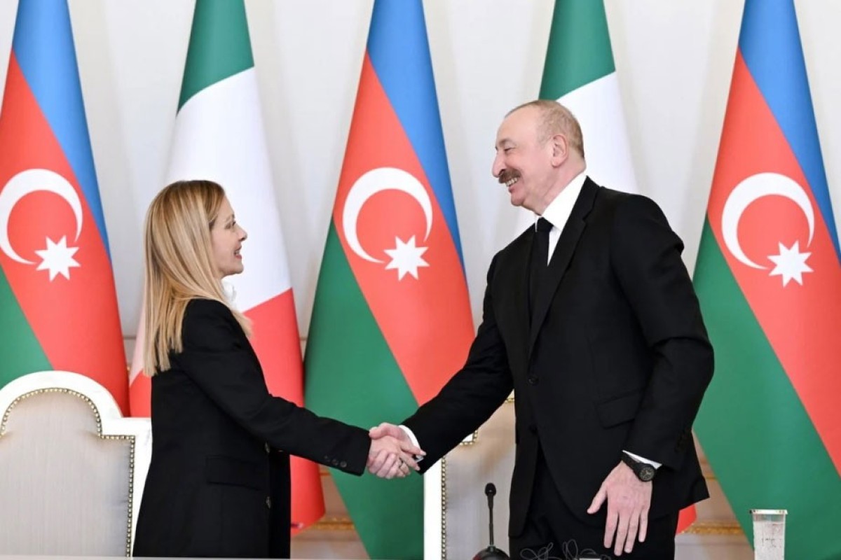 Prezident İlham Əliyev Corciya Melonini təbrik edib
