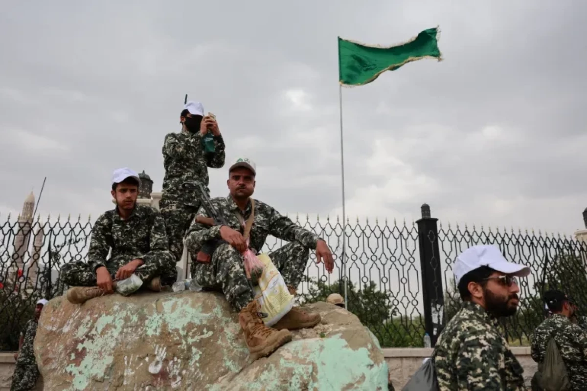 Yəməndə hökumət qüvvələri hücuma keçib, husilər strateji rayona nəzarəti itirib