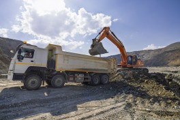“AzerGold” Söyüdlü qızıl yatağında ilk qazma-partlayış əməliyyatını həyata keçirib - FOTO  - VİDEO 