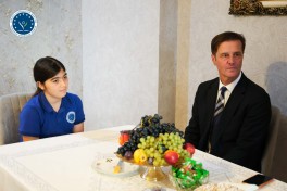 Avropa Azərbaycan Məktəbi şəhid övladının təhsil haqqını öz üzərinə götürüb - FOTO